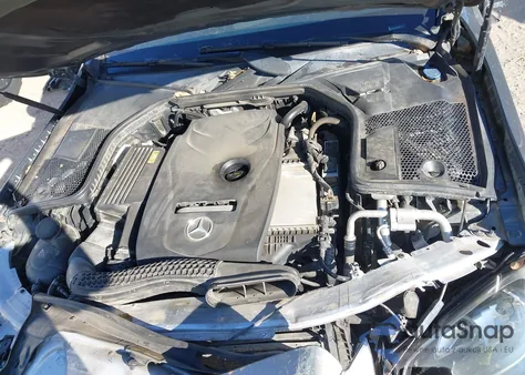 2018 Mercedes-Benz C 300 from USA, damaged, VIN 55SWF4JB1JU249456